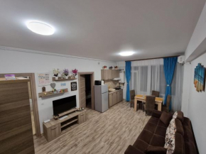 Гостиница Summerland Apartment M&A Mamaia  Мамая